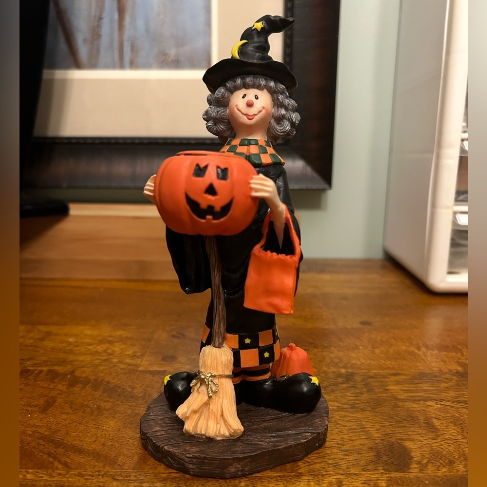 Halloween Witch Candle Holder Decor - Picture 2 of 8